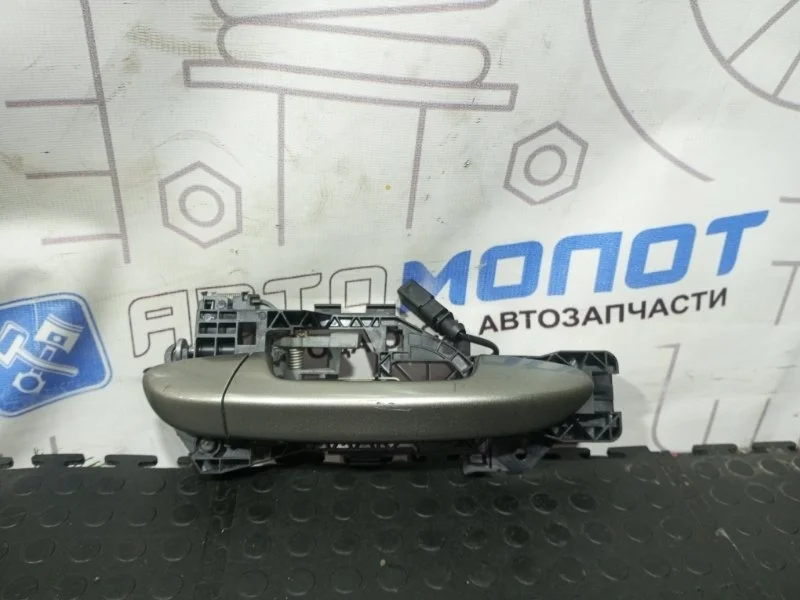 Ручка двери задней наружная правая Volkswagen Passat Cc 3C8839886 B6 CAW