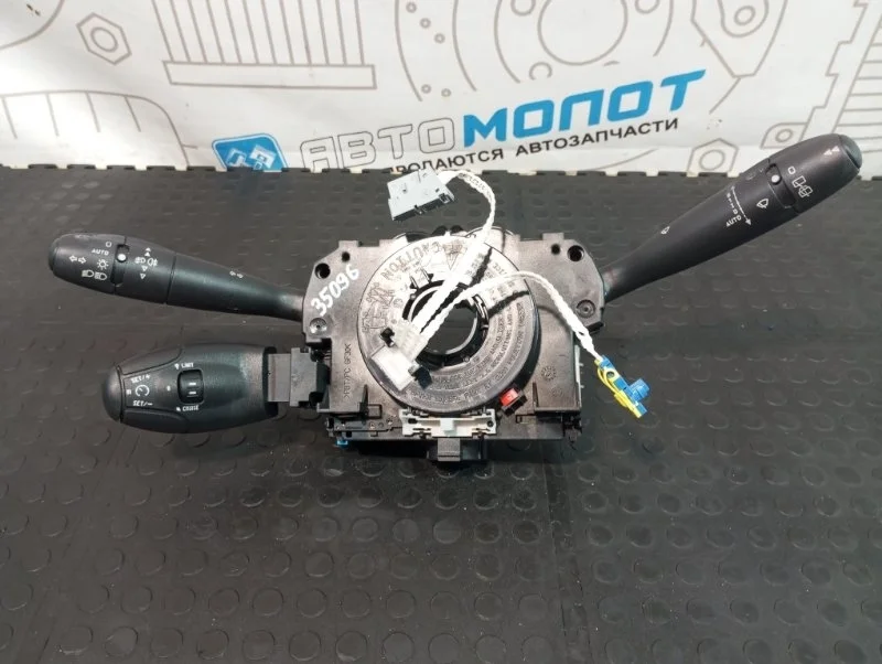Переключатель подрулевой в сборе Peugeot 308 2010 98016686XT 4A/C 5F02