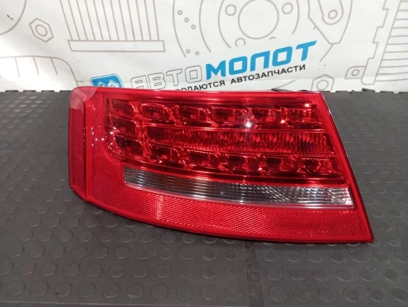 Фонарь задний левый Audi A5 2010 8T8945095D 8TA CDNC