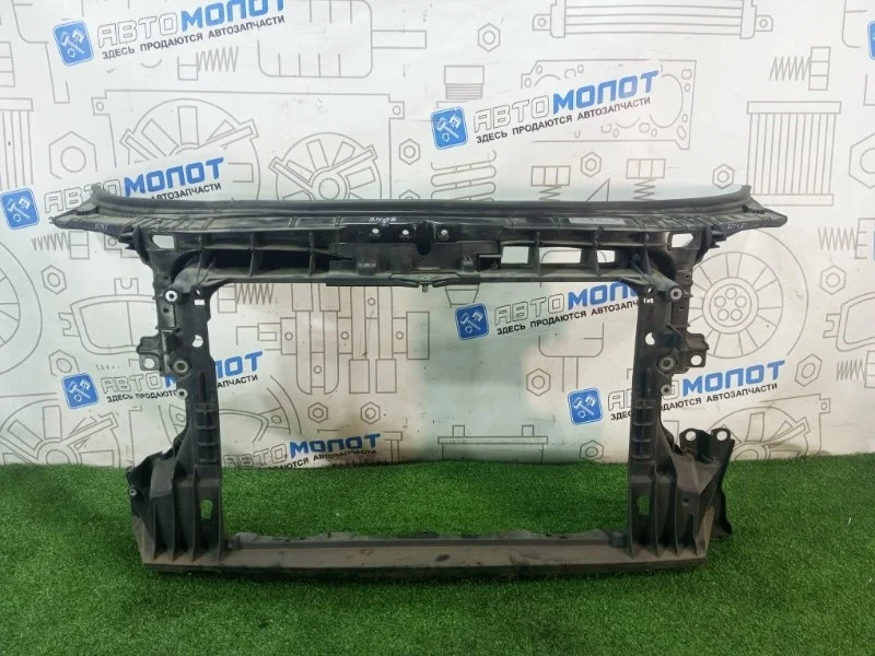 Рамка радиатора Audi A3 2011 8P0805594C 8PA CAXC