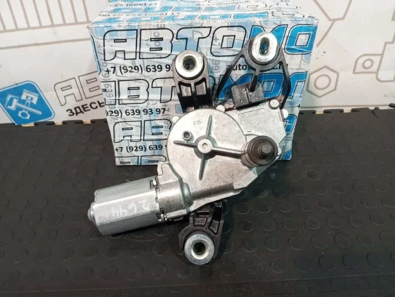 Мотор стеклоочистителя заднего стекла Volkswagen Golf 2011 5K6955711B 5K1 CBZB