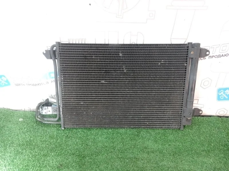 Радиатор кондиционера Audi A3 2011 1K0298403A 8PA CAXC