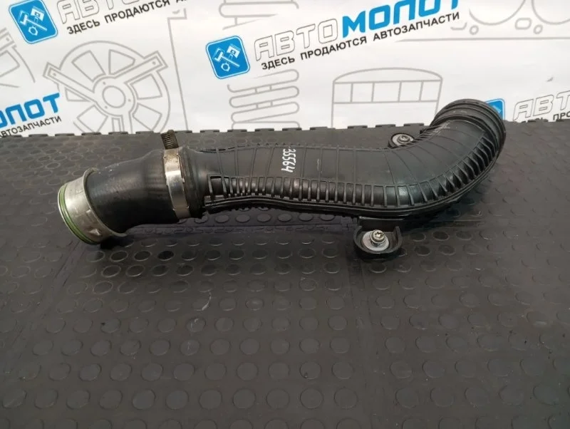 Патрубок интеркулера Volkswagen Passat 1K0145840R B7 CDA