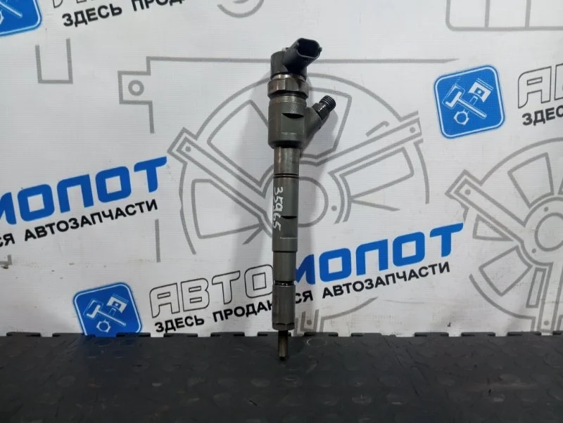 Форсунка дизельная механическая Hyundai Grand Starex 338004A420 D4CB VGT 174Л.С ЕВРО 4