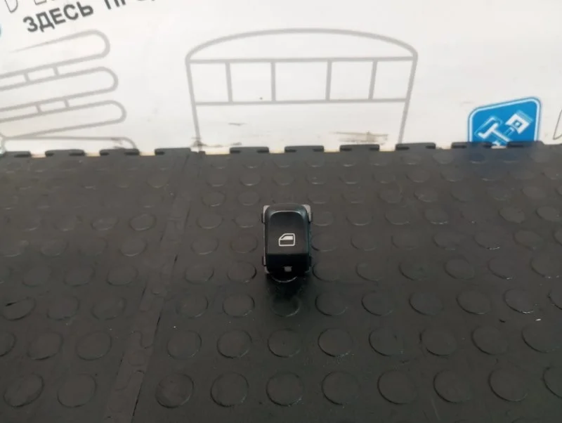 Кнопка стеклоподъемника Audi A4 8K0959855A B8 CDH