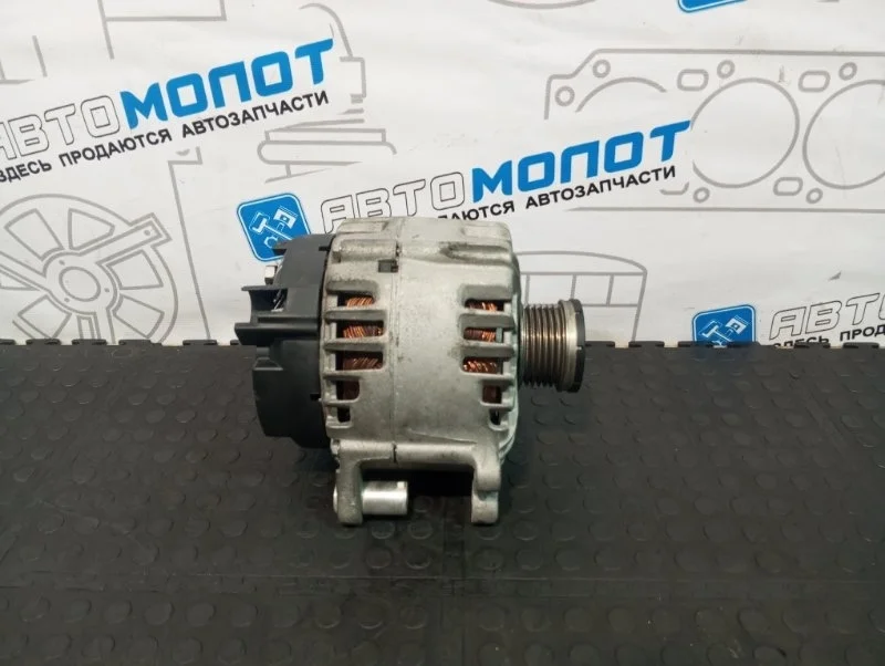 Генератор Audi A3 03C903023T 8PA CAXC