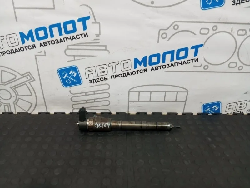 Форсунка дизельная механическая Kia Sorento 338004A410 BL D4CB VGT 170Л.С ЕВРО 4