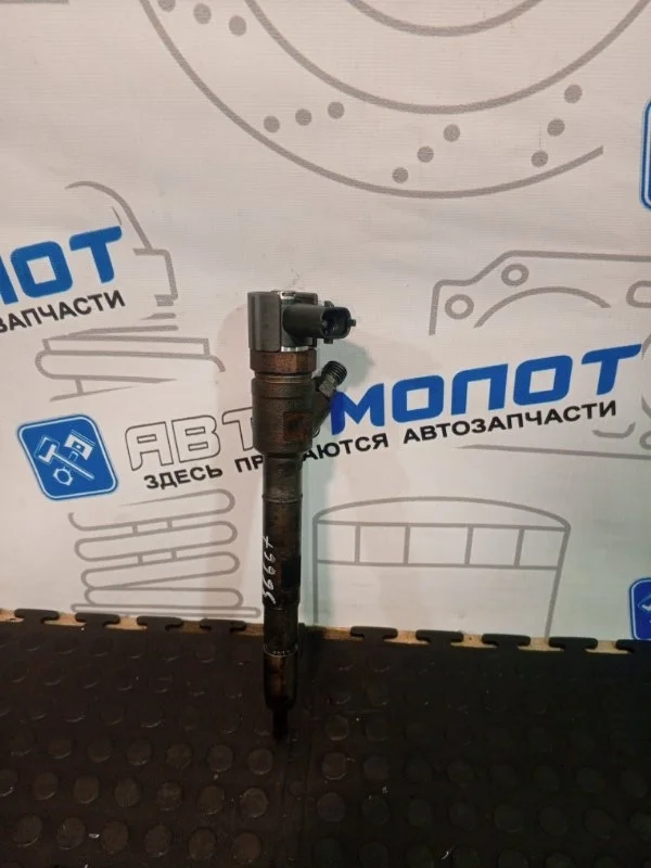 Форсунка дизельная коммон рэйл Hyundai Grand Starex 338004A500 D4CB VGT 174Л.С ЕВРО 4