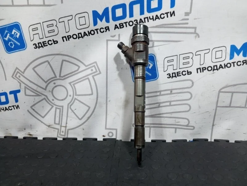 Форсунка дизельная коммон рэйл Hyundai Grand Starex 338004A420 D4CB VGT 174Л.С ЕВРО 4