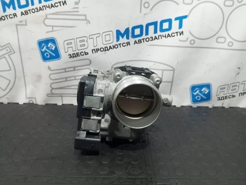 Дроссельная заслонка Volkswagen Golf 6 03C133062D 5K5 CAV