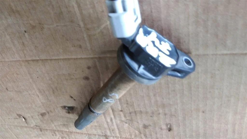 Б.у. катушка зажигания TOYOTA NOAH ZRR70 TOYOTA NOAH ZRR70