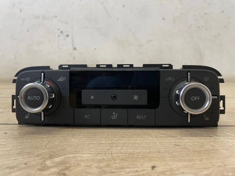 Блок управления климат контролем VW Touareg NF 2010-2014 7P