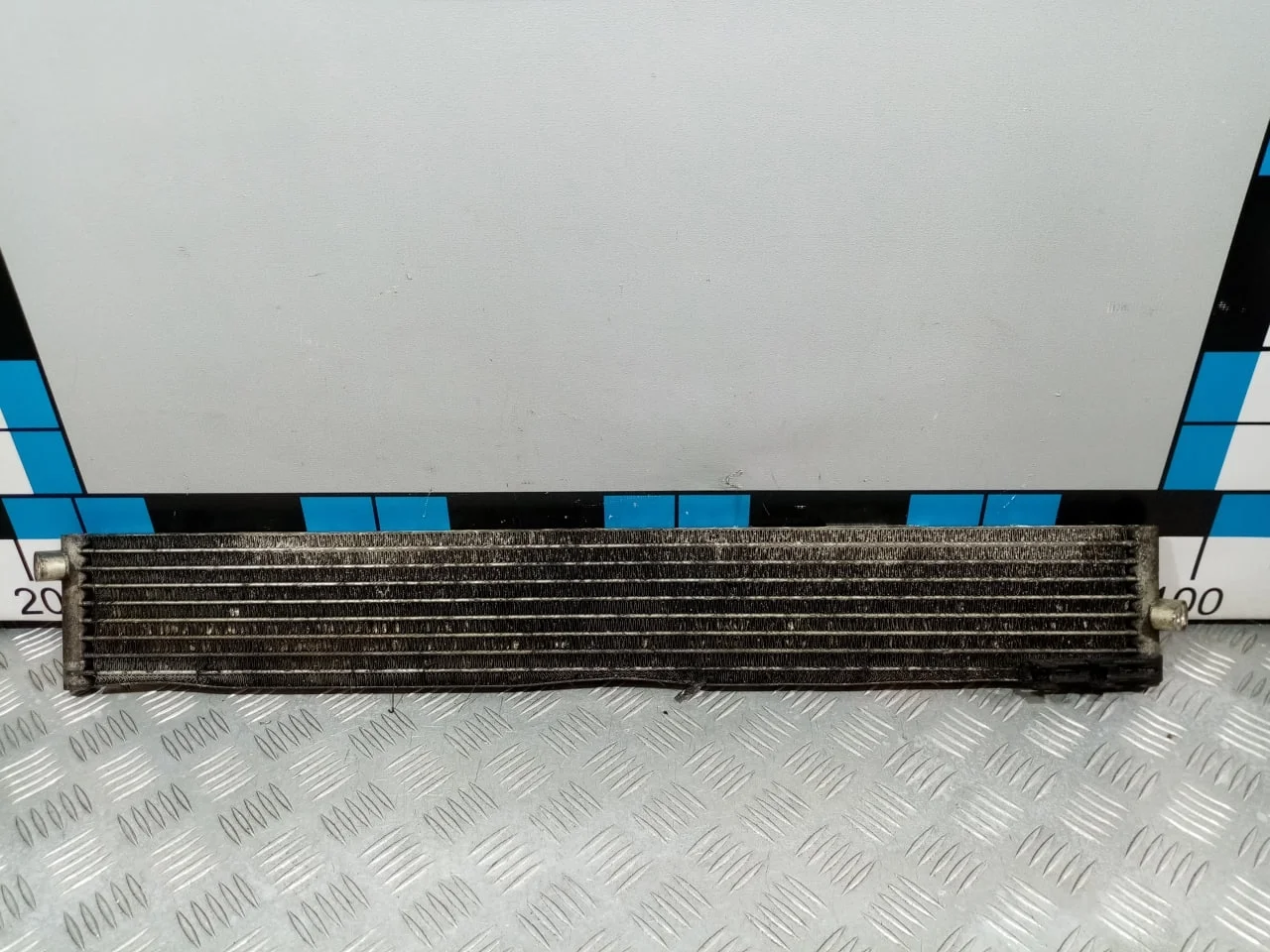[Б/У] Радиатор (маслоохладитель) АКПП Touareg - Примятость снизу, без трубок [Незначительные дефекты] [Код: 00655231 ]