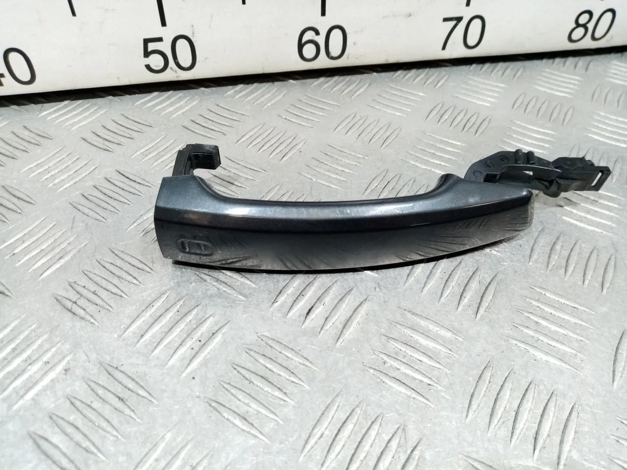 [Б/У] Ручка двери наружная левая [Код: 00655253 ]