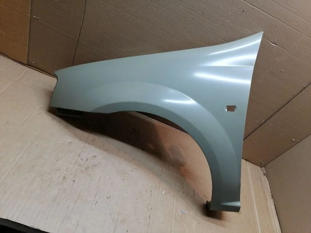 Крыло переднее левое Renault Logan I (2004—2009) 6001546712