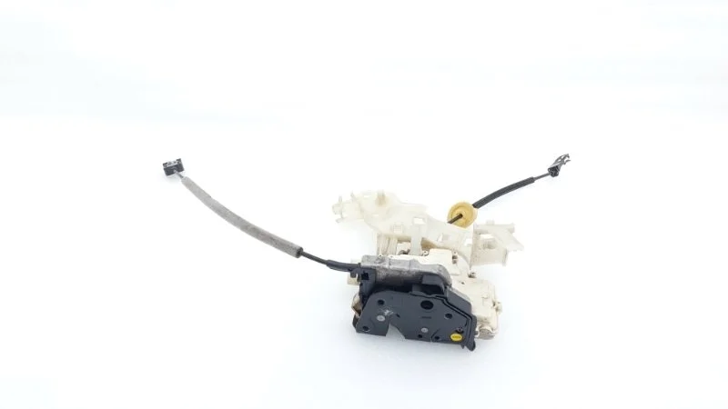 Замок двери Volkswagen Touareg 2014 NF