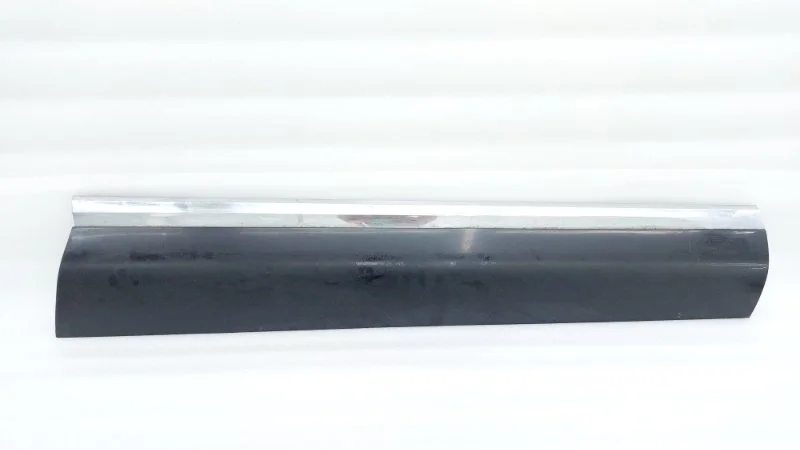 Накладка двери Volkswagen Touareg 2014 NF