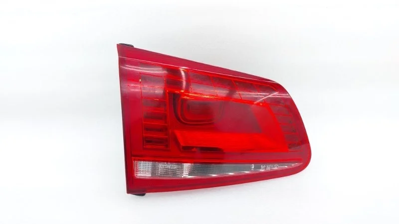 Фонарь Volkswagen Touareg 2014 NF