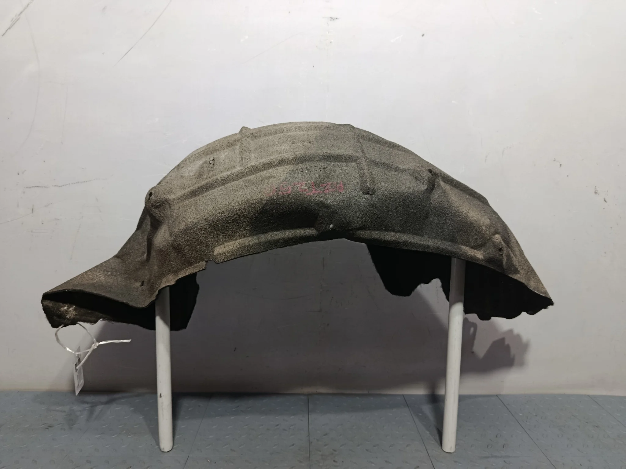 ПОДКРЫЛОК TOYOTA ЗАД ПРАВО 6563705010