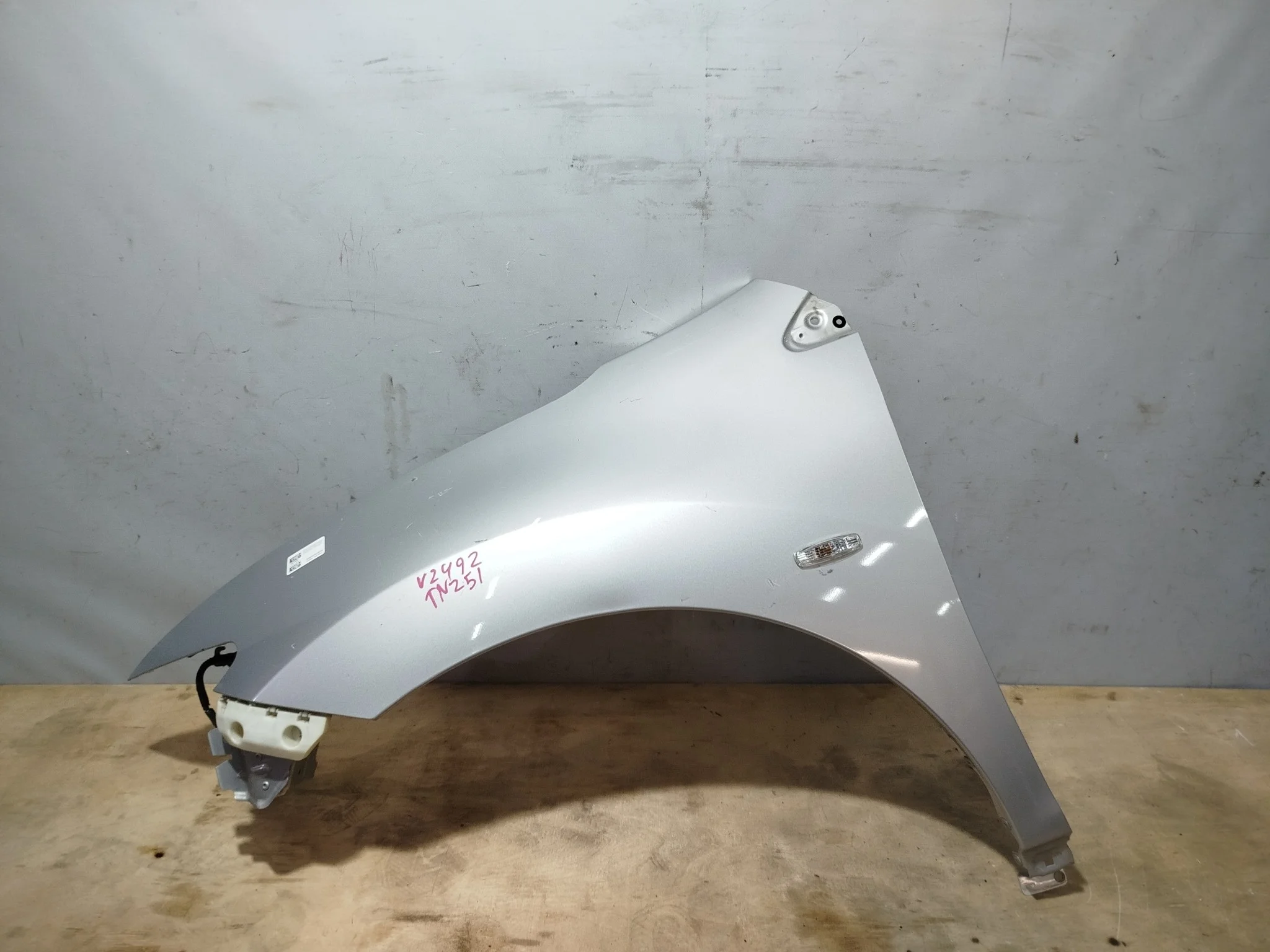 КРЫЛО NISSAN MURANO PNZ51 TNZ51 TZ51 Z51 F31011AAMB ПЕРЕДНЕЕ ЛЕВОЕ серебро V2492