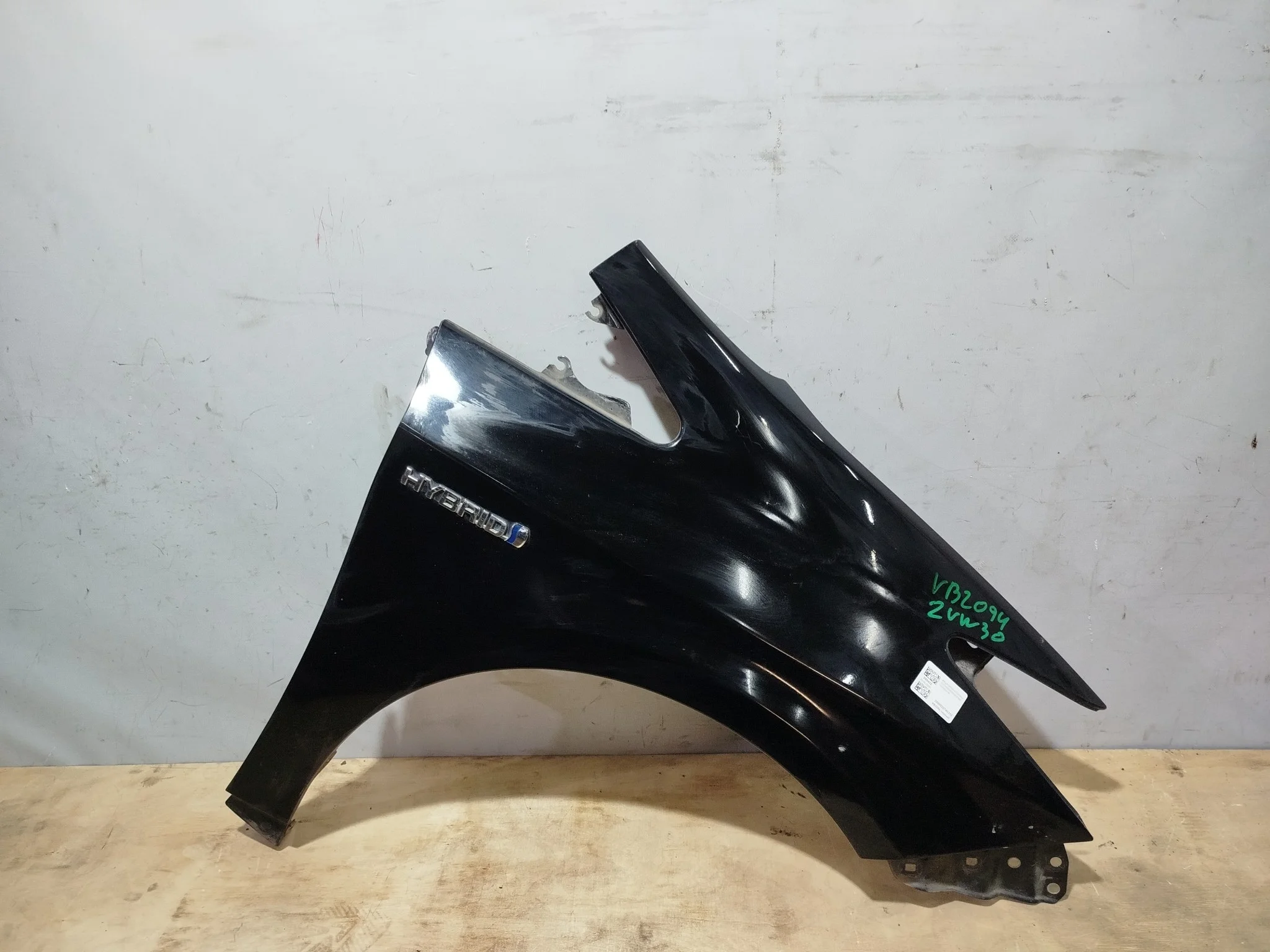 КРЫЛО TOYOTA 5380147050 ПЕРЕД ПРАВО черный, 202 VB2094