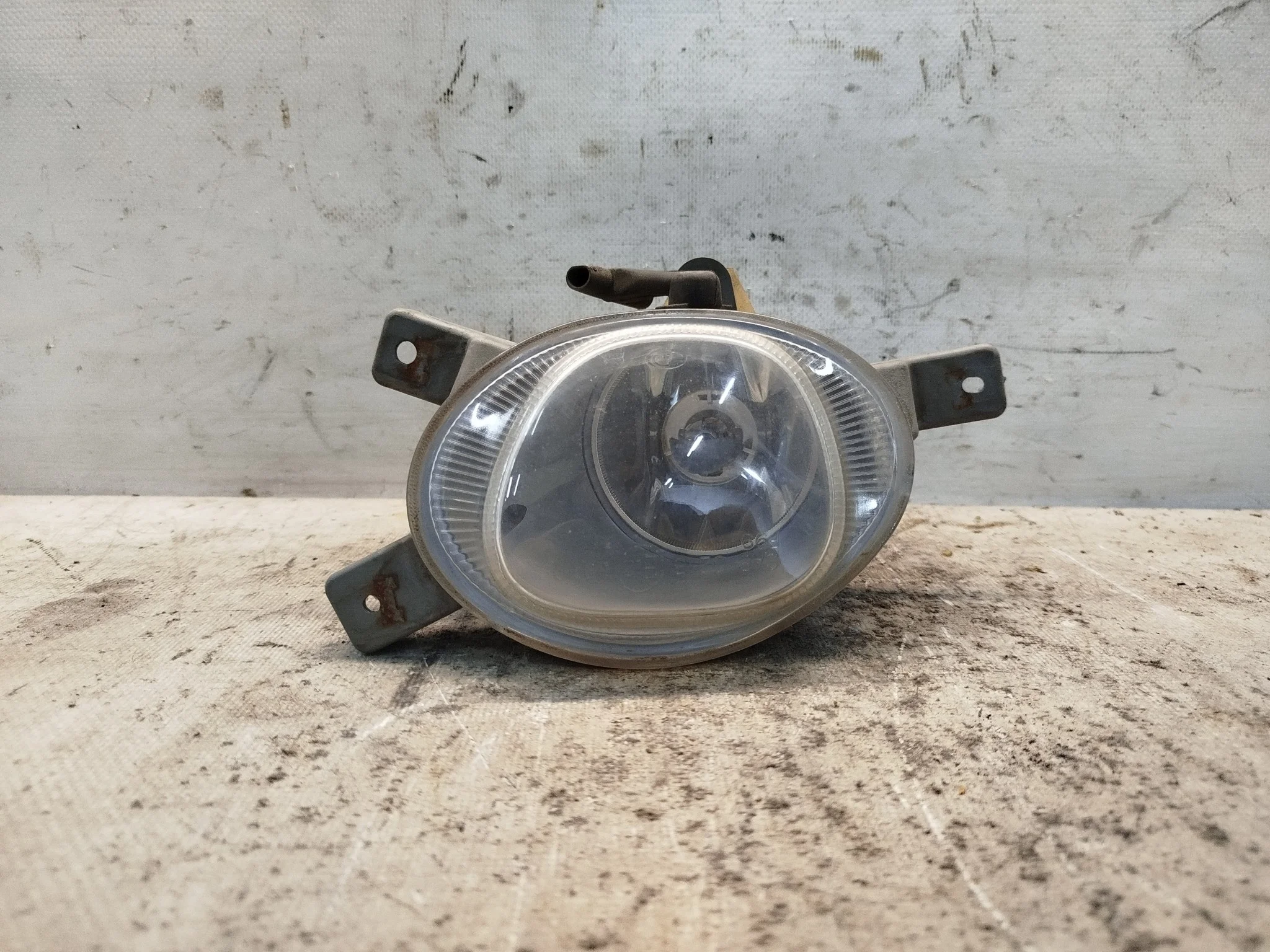 ТУМАНКА VOLVO XC70 SZ ПРАВАЯ 9190905 QA5665Z