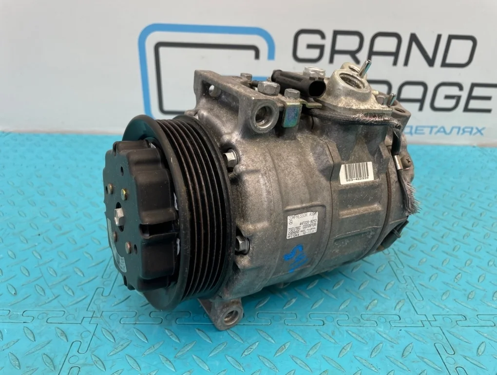 Компрессор кондиционера Mercedes-Benz Ml-Class 2002 A0002308811 W163 112.942 3.2