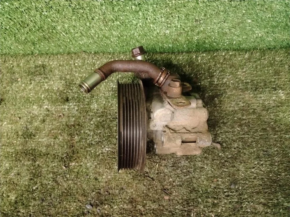 Насос гур Lexus Lx570 2016 4431060640 URJ201 3URFE