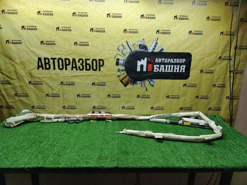 Шторка airbag Lexus Lx570 2016 6217060080 URJ201 3URFE, правая