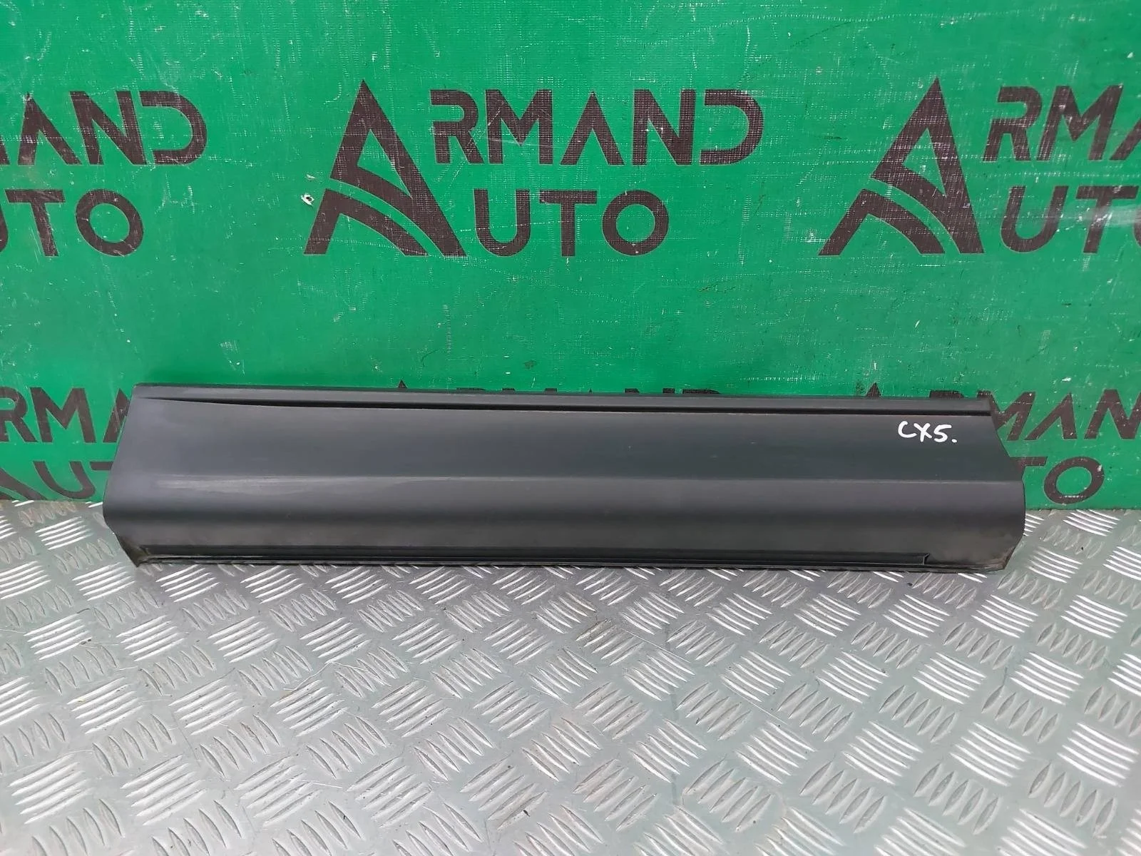 Молдинг двери Mazda CX-5 2017-нв