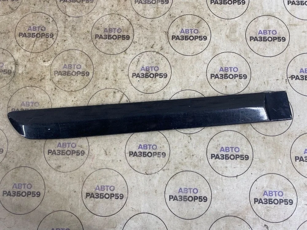 Молдинг двери задней правой Nissan Almera N16 (2000—2003)