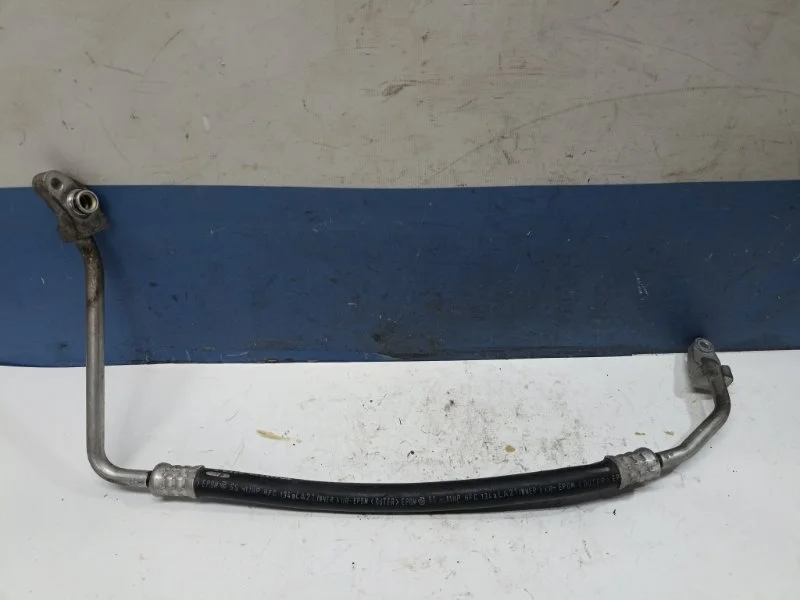 Трубка кондиционера Toyota Camry 2017 8871133270 ACV50 2.0 6AR-FSE