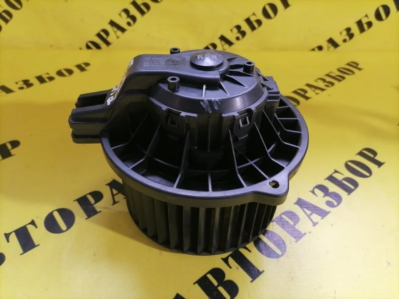 Моторчик печки KIA RIO 3 2011-2017 2012 971114L000 ХЭТЧБЕК 1.6 G4FC 123 Л/С