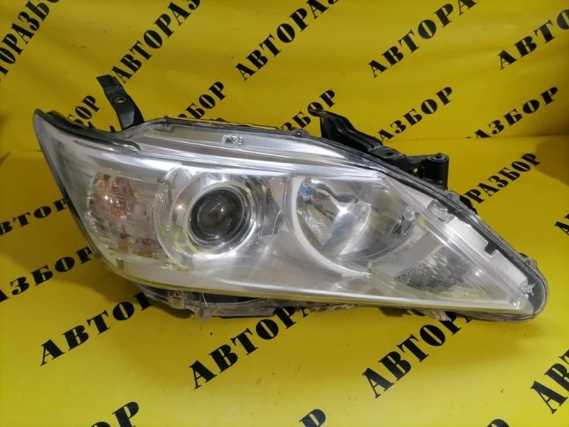 Фара правая Toyota Camry 50 2011-2017 8113033840