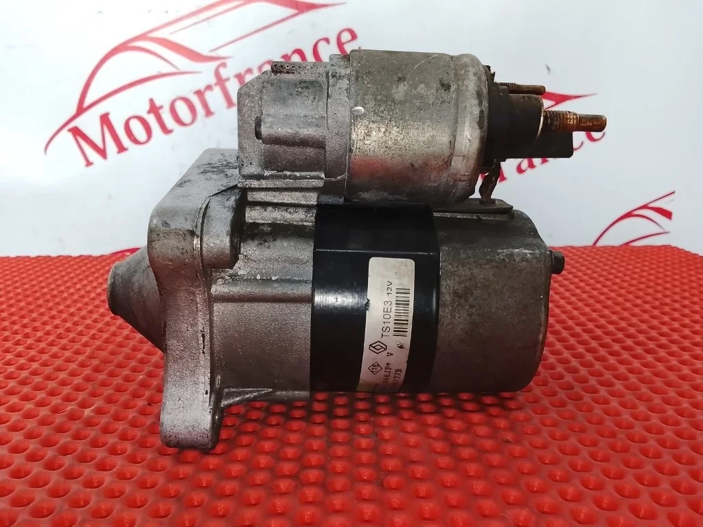 Стартер Renault Megane 8200266777B 2 1.6 K4M