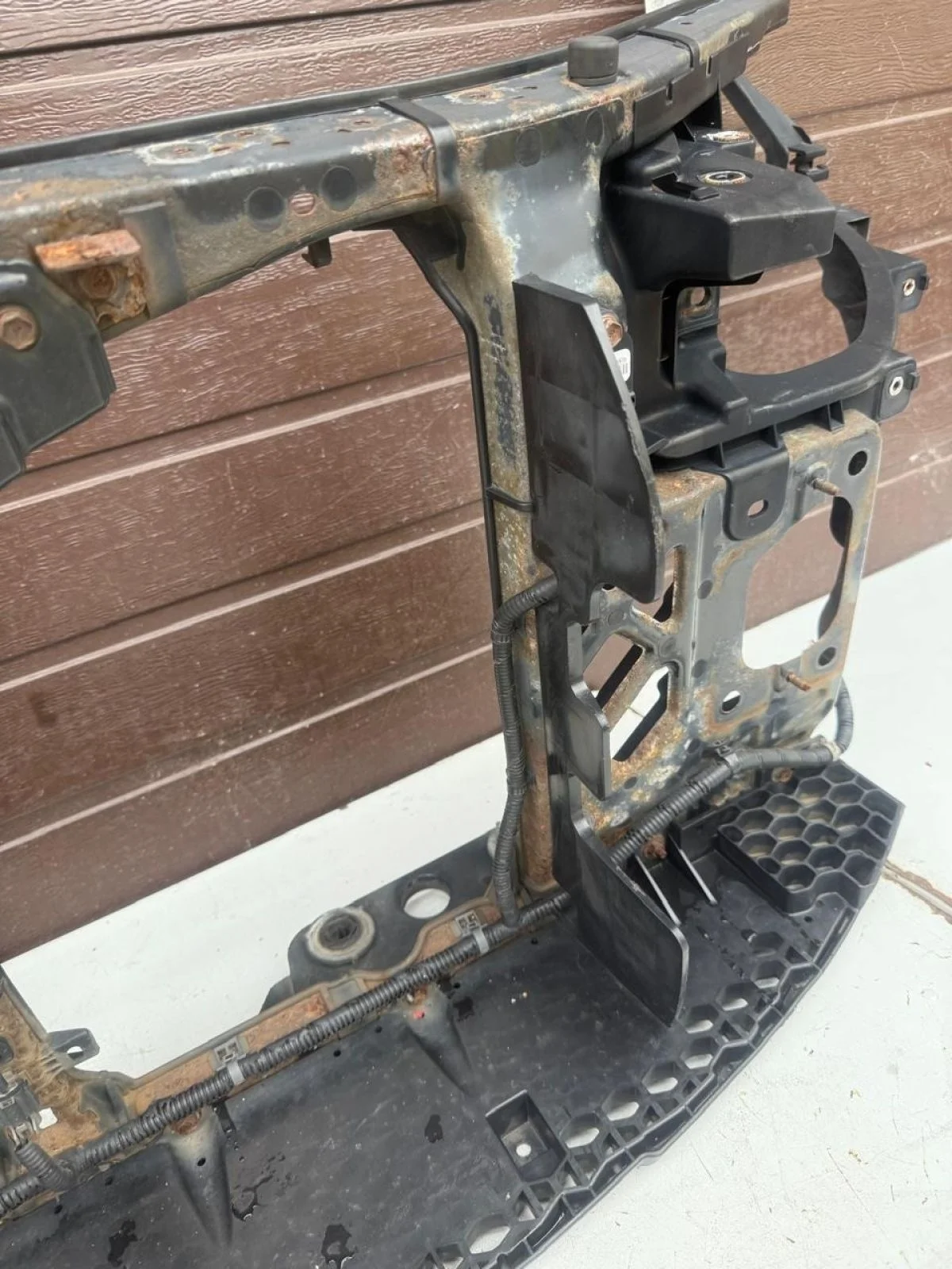 Дефлектор радиатора Kia Ceed ED рестайлинг (2010—2012)