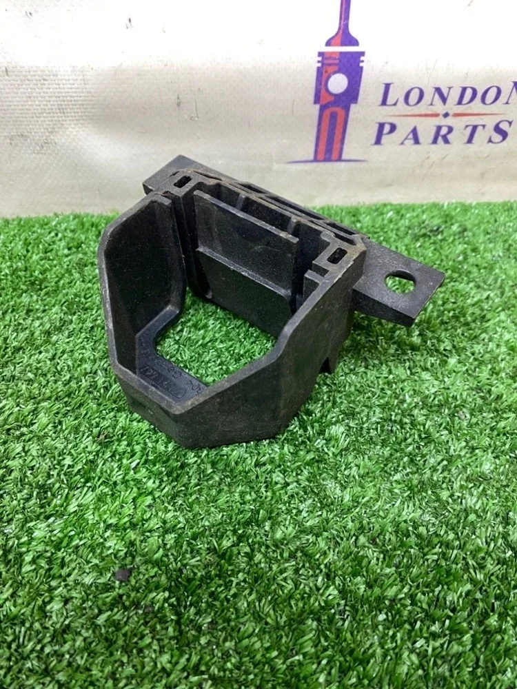 Кронштейн радиатора BMW Z4 E89