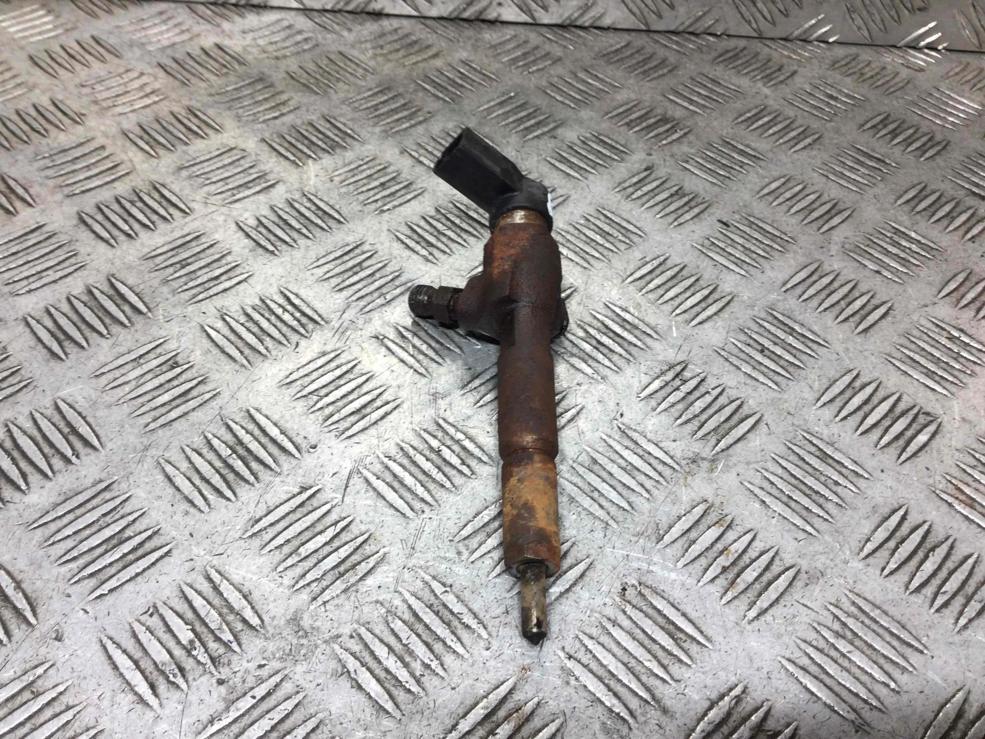 Форсунка Ford Focus 2 поколение (2005-2008) дизель 1.8 TDCi Механика Универсал