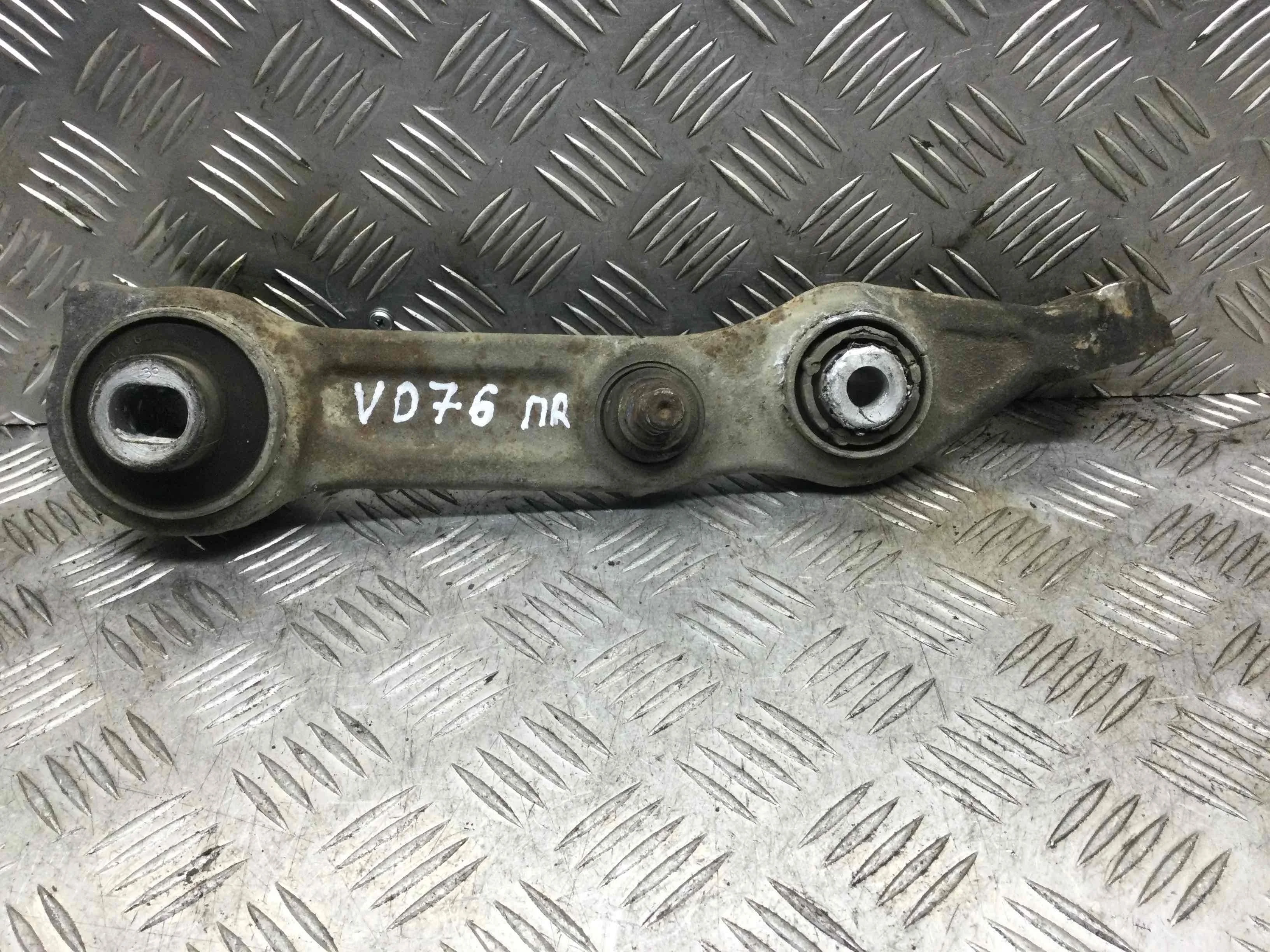 Рычаг передний правый Mercedes E-klasse E-klasse (W211) 2002 - 2009 дизель 3.2 CDI Автомат Универсал