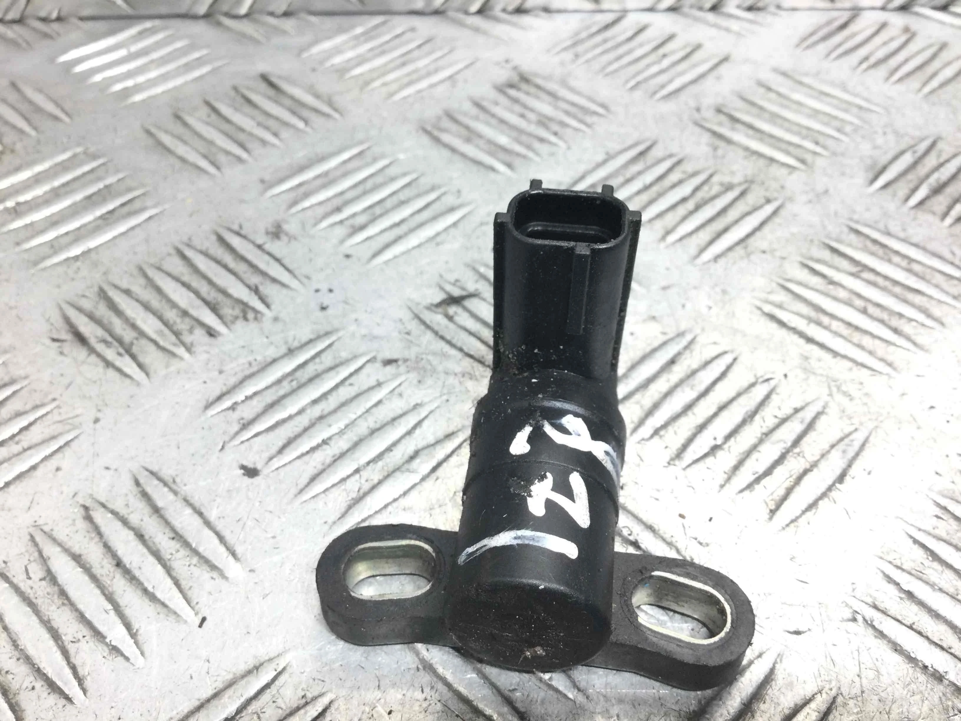 Датчик коленвала Mazda 5 1 поколение (2005-2008) бензин 1.8 i Механика Минивэн