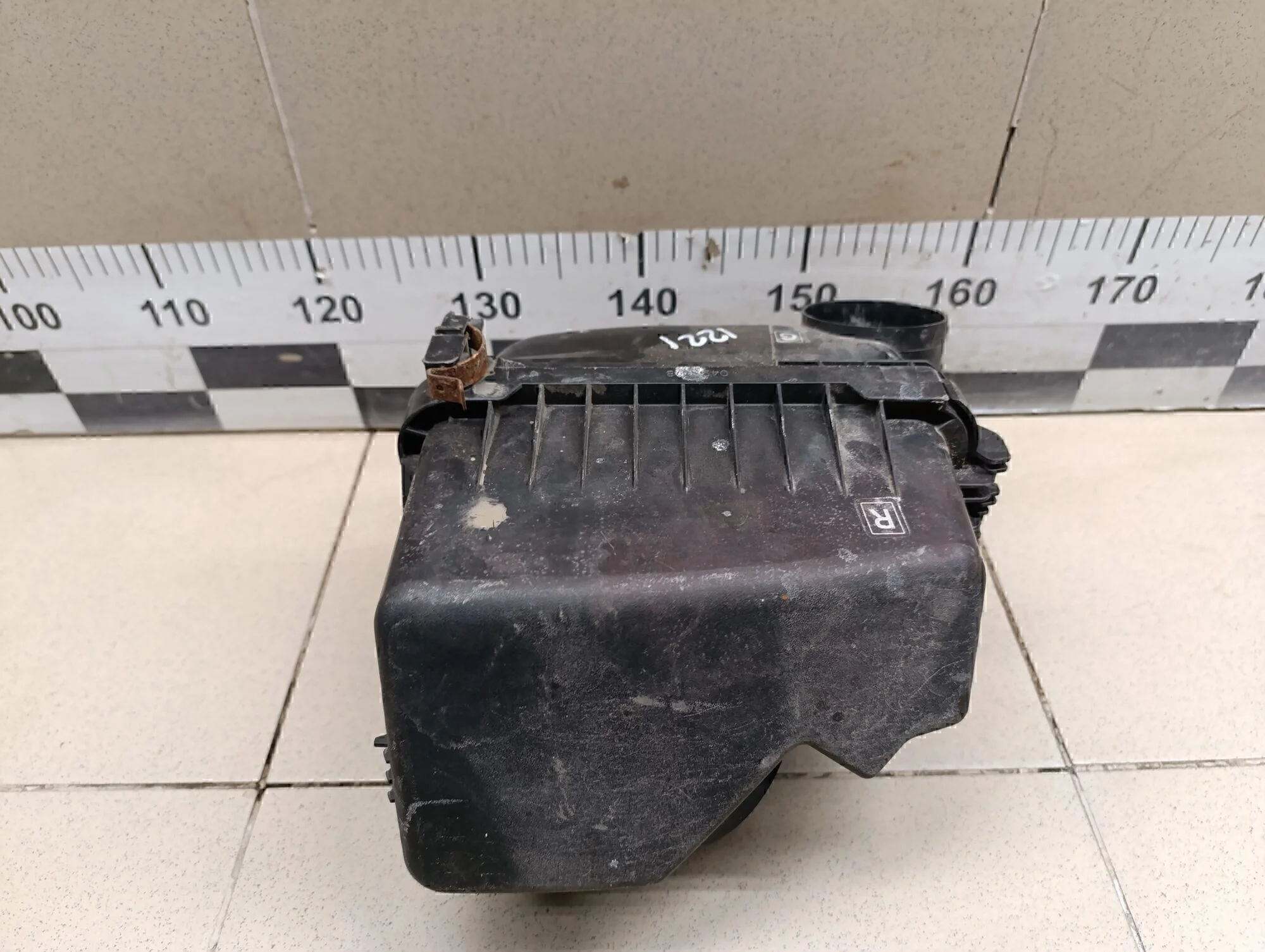 Корпус воздушного фильтра Auris (E15) 2006-2012