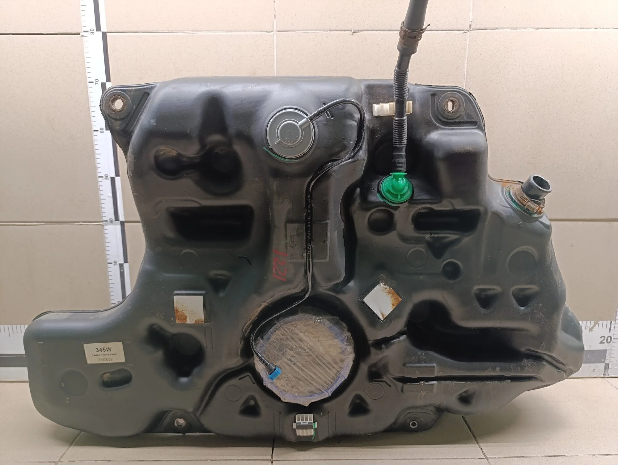 Бак топливный Auris (E15) 2006-2012