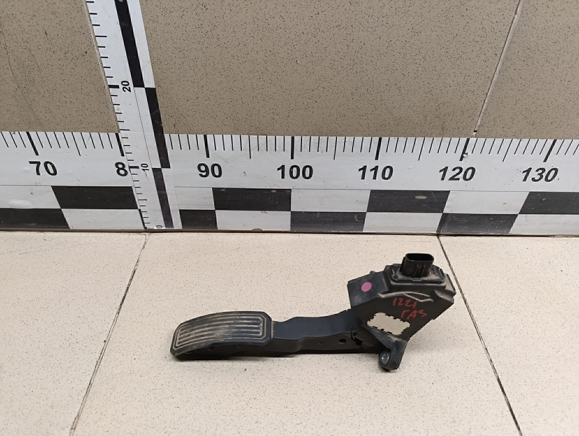 Педаль газа Corolla E15 2006-2013