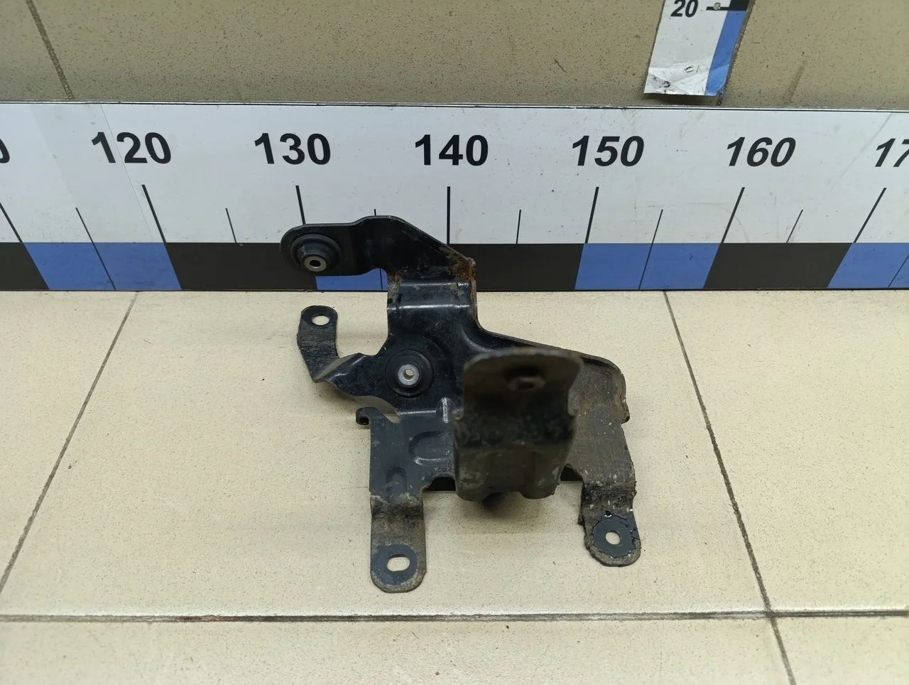 Кронштейн гидроусилителя Duster 2012>