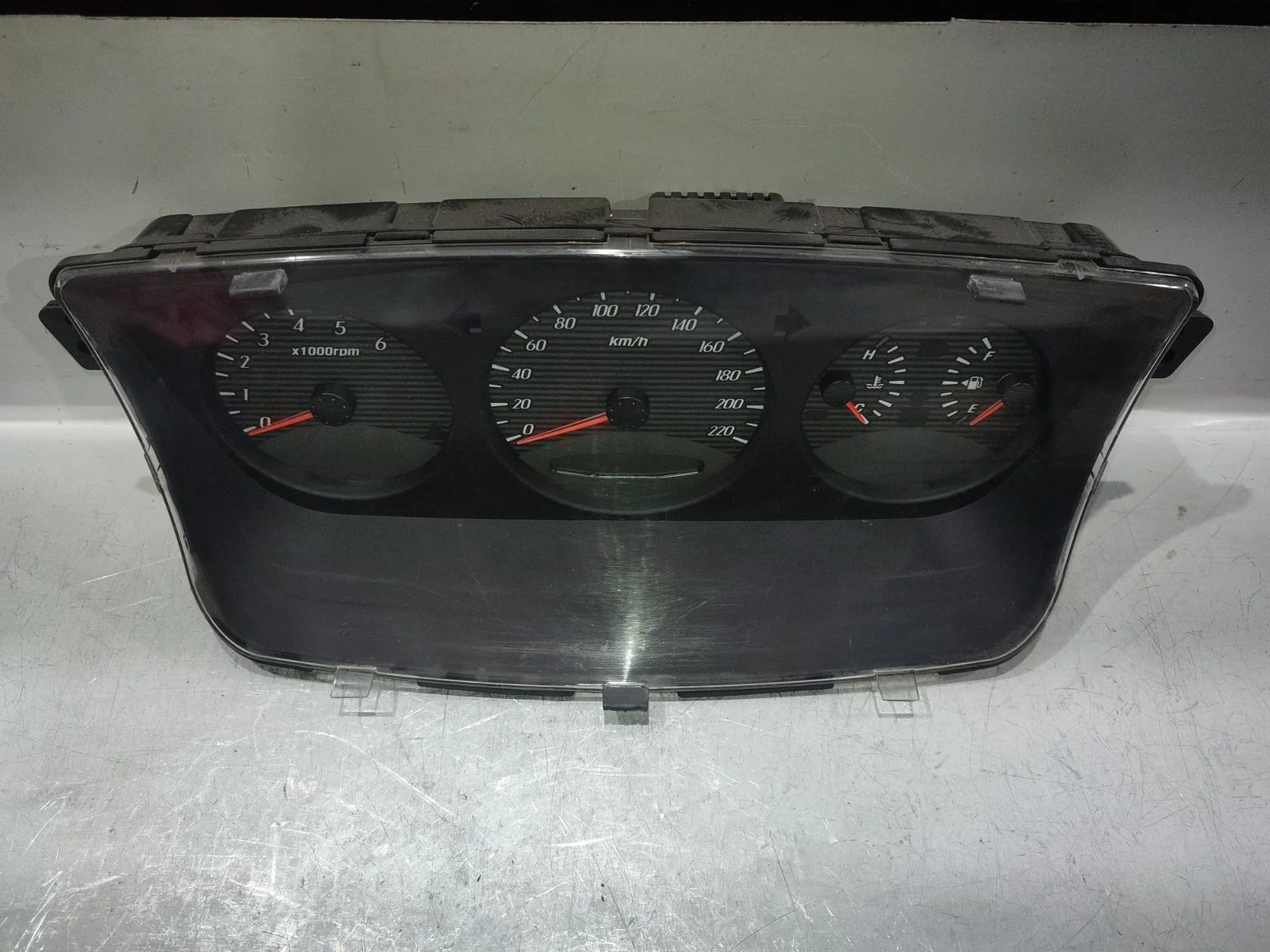 Щиток приборов SsangYong Kyron 2011 D130