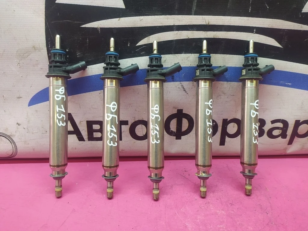 Форсунка MB W212 W221 C218 3,0 3,5 A2780700687