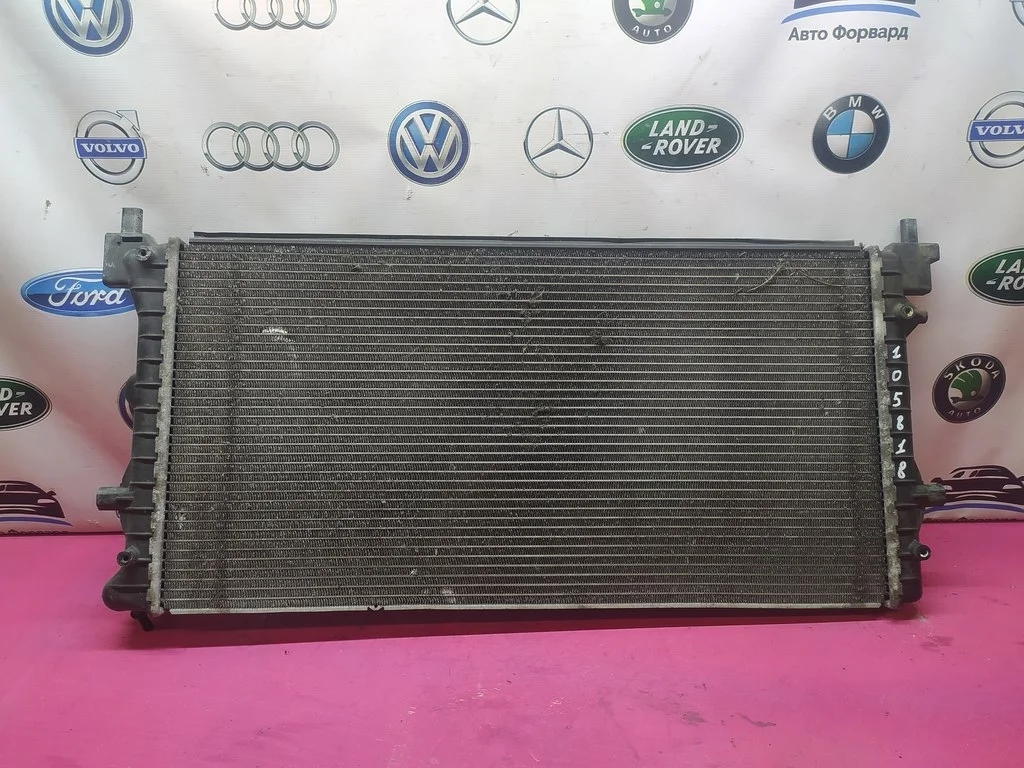 Радиатор двигателя Skoda Fabia 2 Rapid 1,2 1,4 1,6