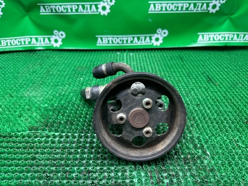 Насос ГУР Volkswagen Passat 1998-2005 8D0145156L B5 1.8