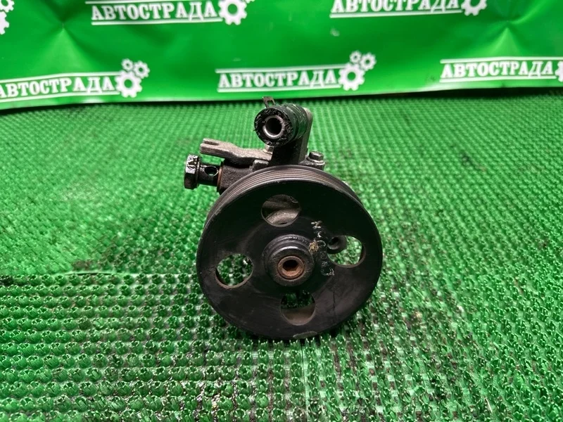 Насос ГУР Hyundai Tucson 2004-2009 571002E200 D4EA