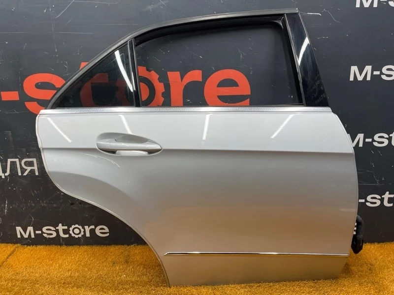 Дверь Mercedes-Benz E-Class 2010 A2127300205 W212 642.850, задняя правая